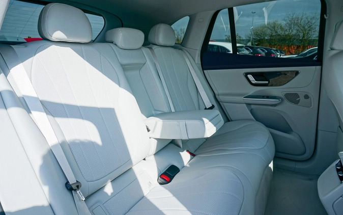 Mercedes-Benz EQE cena 377908 przebieg: 1, rok produkcji 2024 z Rajgród małe 79